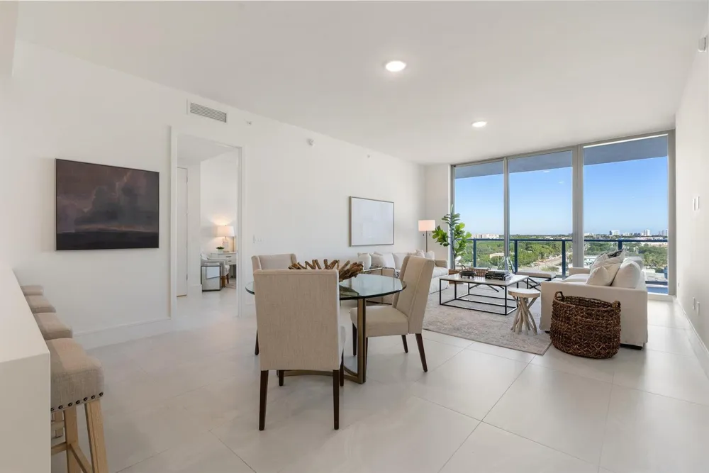 220 Lake Shore Drive #817 Lake Park, FL 33403
