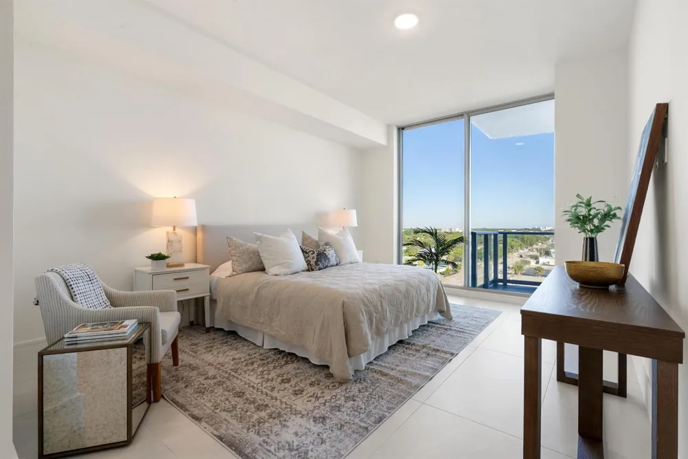 220 Lake Shore Drive #817 Lake Park, FL 33403