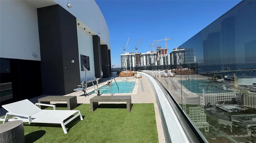 225 Miami Avenue #3604 Miami, FL 33128