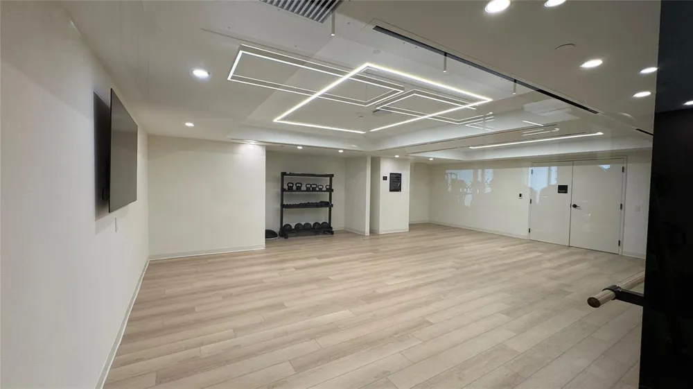 225 Miami Avenue #3604 Miami, FL 33128