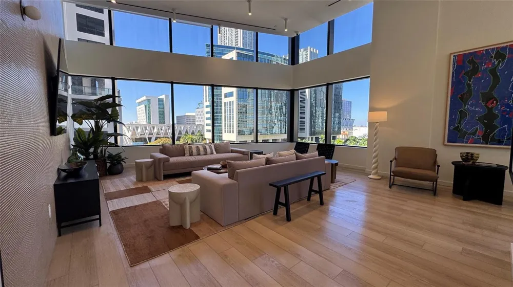 225 Miami Avenue #3604 Miami, FL 33128