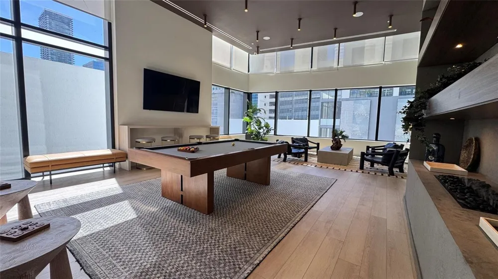 225 Miami Avenue #3604 Miami, FL 33128