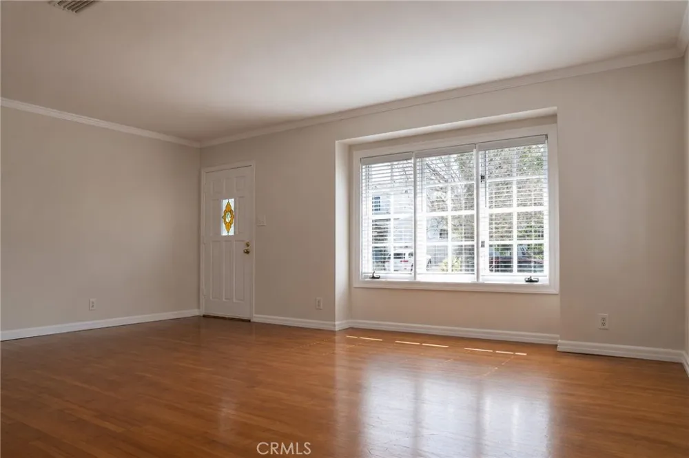 2000 Harkness Street Manhattan Beach, CA 90266