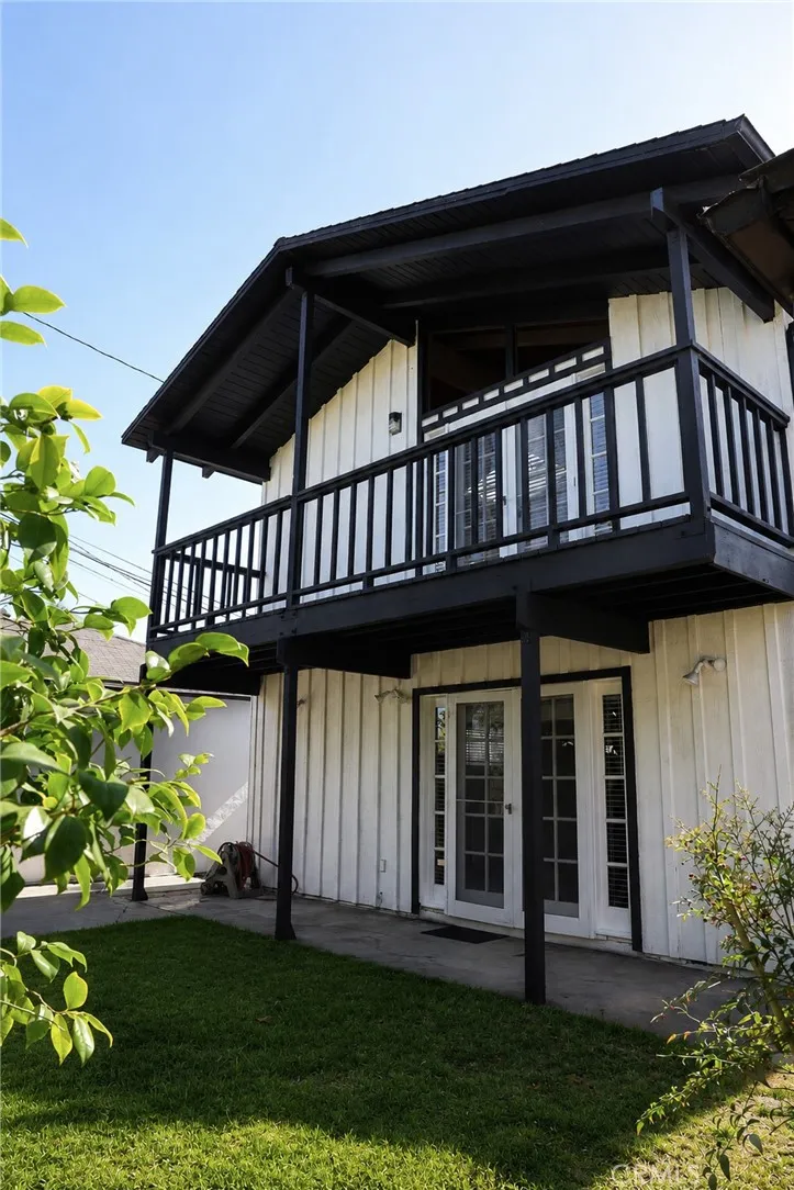 2000 Harkness Street Manhattan Beach, CA 90266
