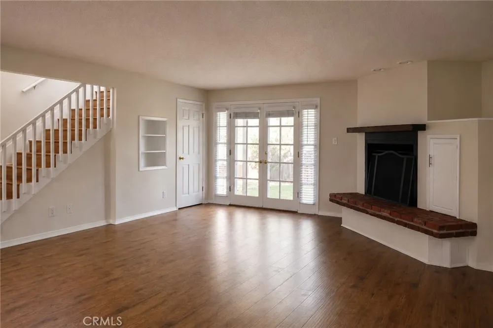 2000 Harkness Street Manhattan Beach, CA 90266