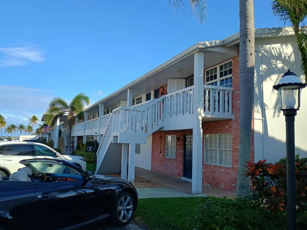 5505 Ocean Boulevard #8-110 Ocean Ridge, FL 33435