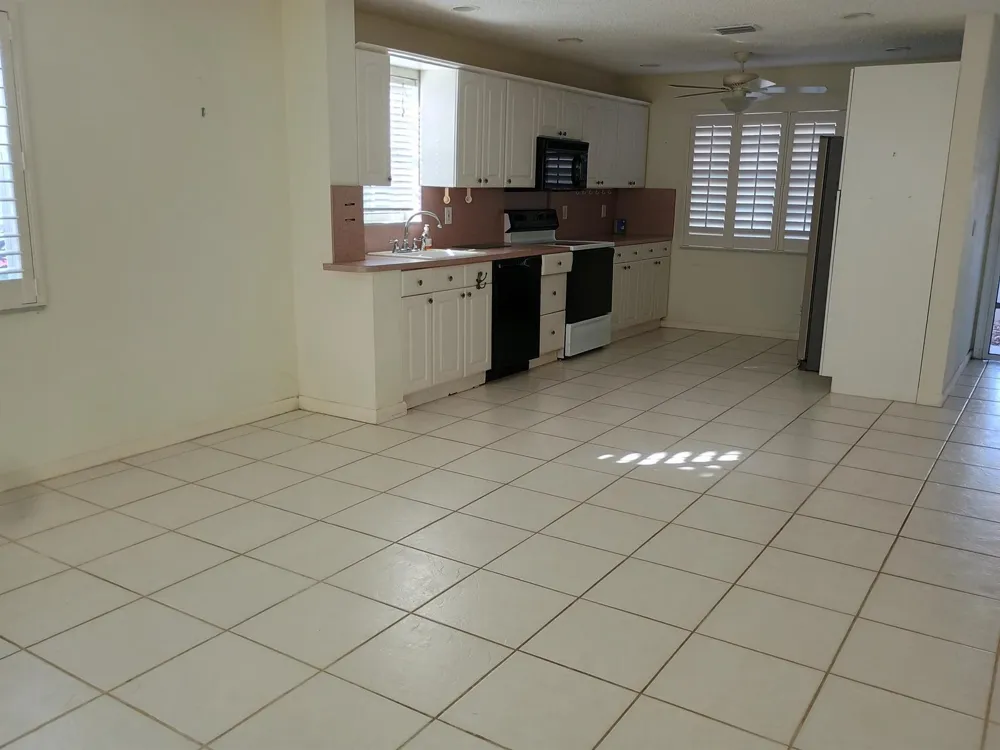 5505 Ocean Boulevard #8-110 Ocean Ridge, FL 33435