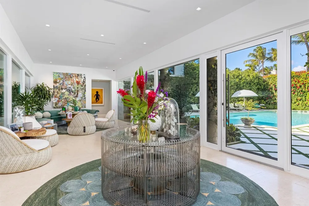 680 S Ocean Boulevard Palm Beach, FL 33480