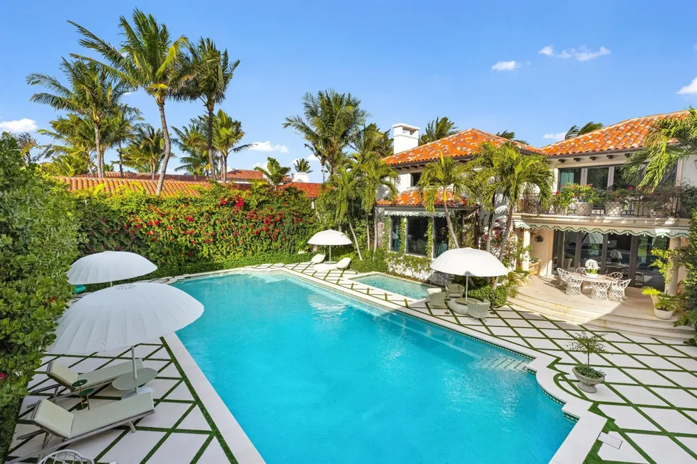 680 S Ocean Boulevard Palm Beach, FL 33480