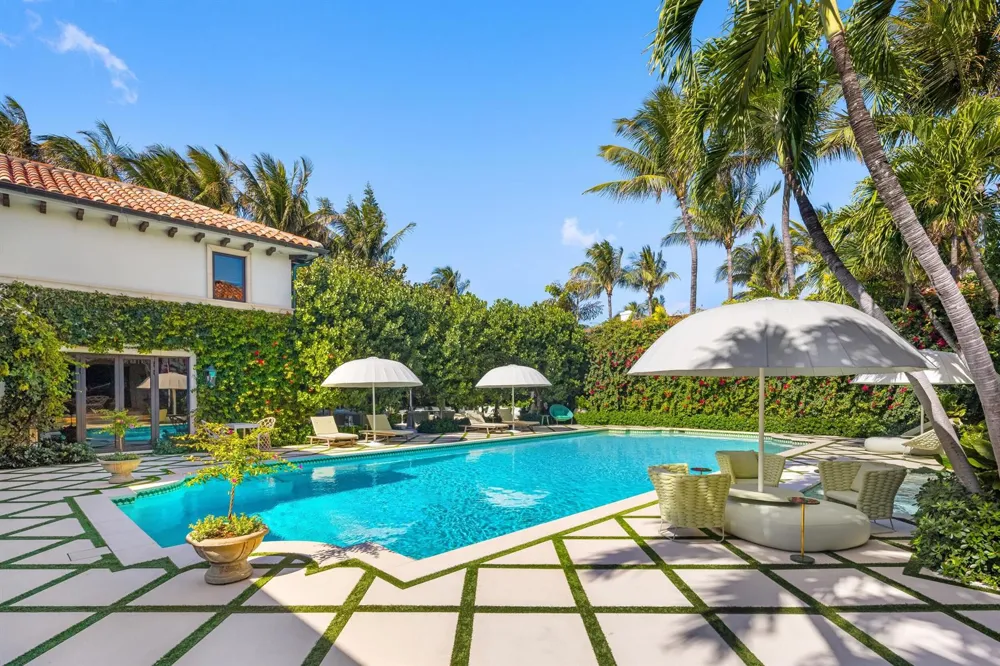 680 S Ocean Boulevard Palm Beach, FL 33480
