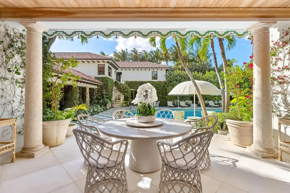 680 S Ocean Boulevard Palm Beach, FL 33480