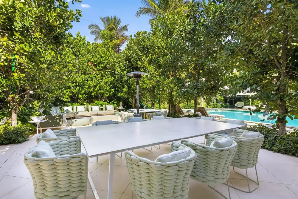 680 S Ocean Boulevard Palm Beach, FL 33480