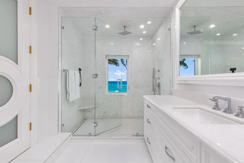 680 S Ocean Boulevard Palm Beach, FL 33480
