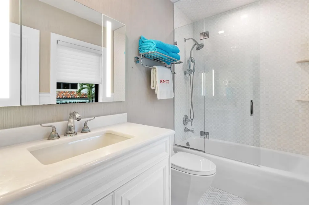 680 S Ocean Boulevard Palm Beach, FL 33480