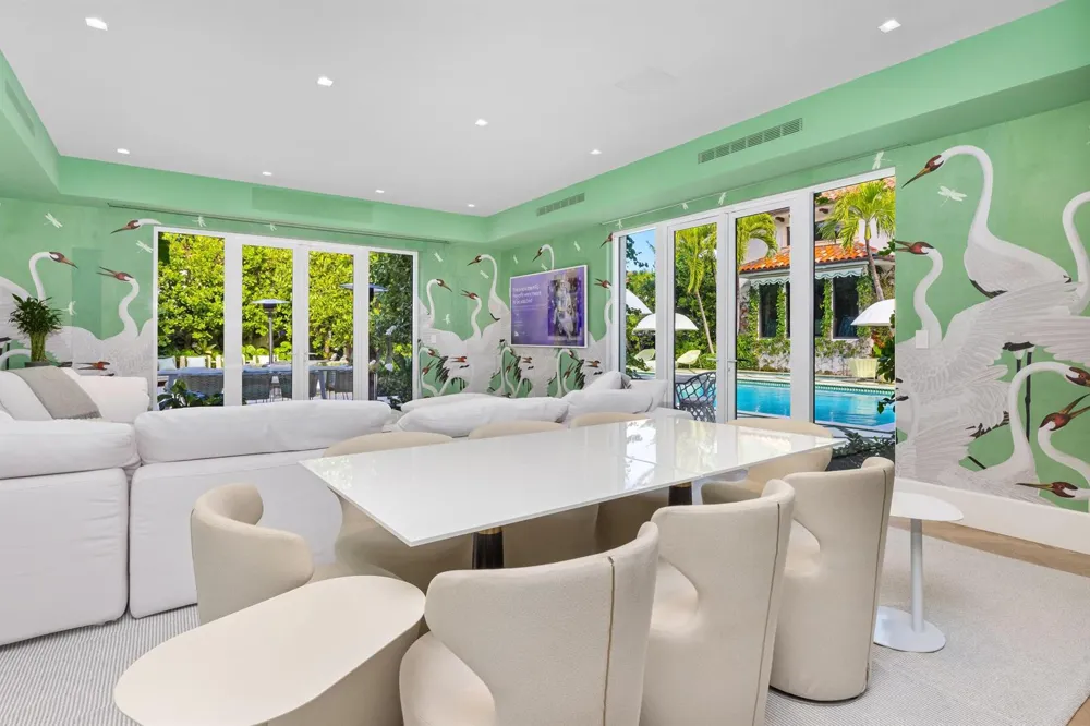 680 S Ocean Boulevard Palm Beach, FL 33480