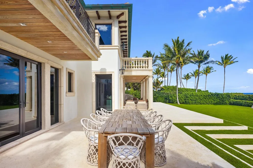 680 S Ocean Boulevard Palm Beach, FL 33480
