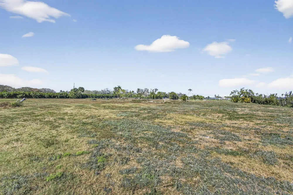 16296 Deer Path Lane Wellington, FL 33470