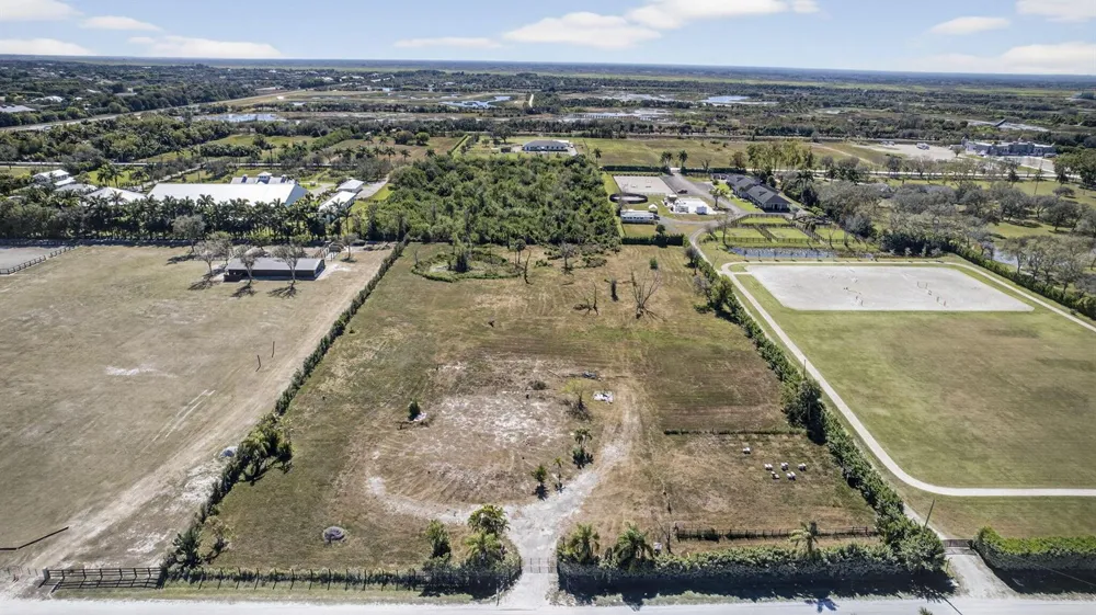 16296 Deer Path Lane Wellington, FL 33470
