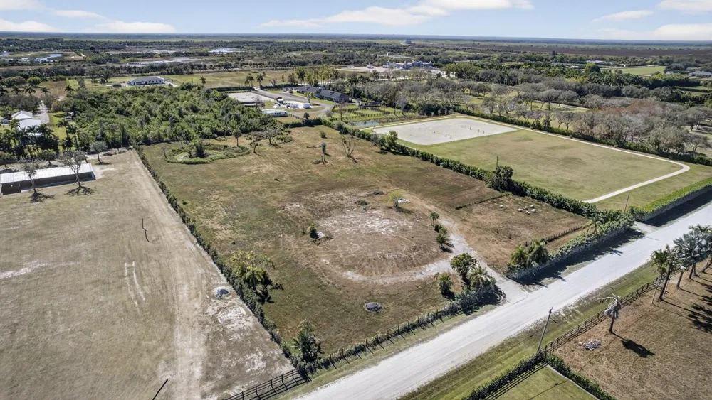 16296 Deer Path Lane Wellington, FL 33470