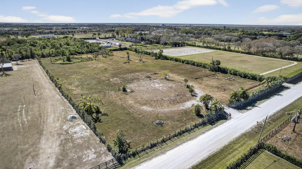 16296 Deer Path Lane Wellington, FL 33470