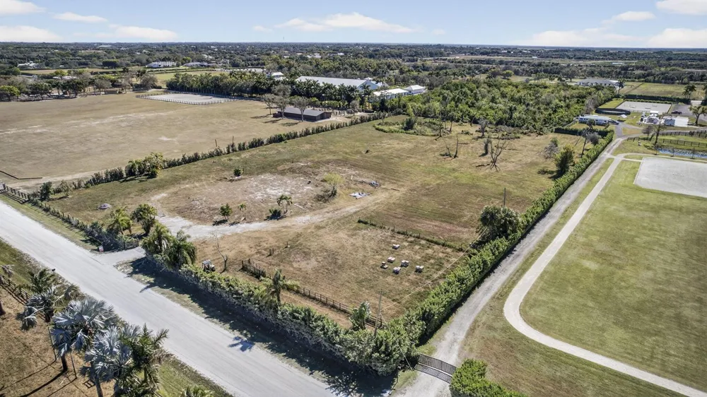 16296 Deer Path Lane Wellington, FL 33470