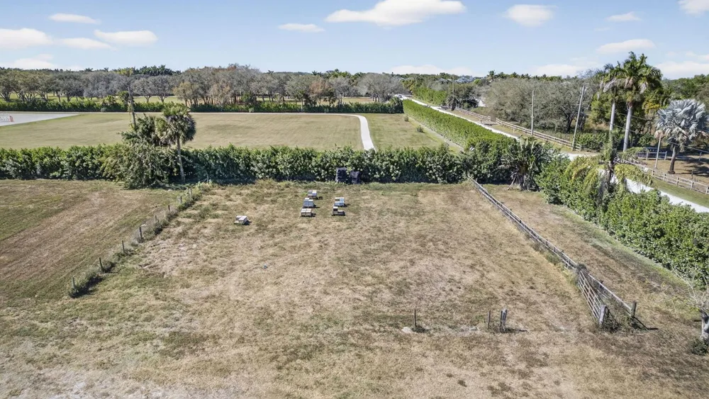 16296 Deer Path Lane Wellington, FL 33470