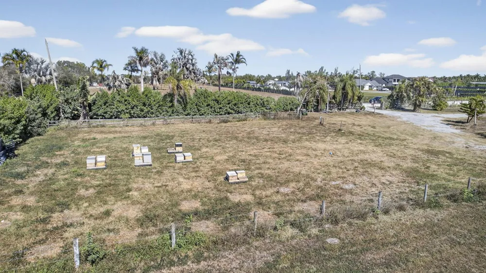 16296 Deer Path Lane Wellington, FL 33470