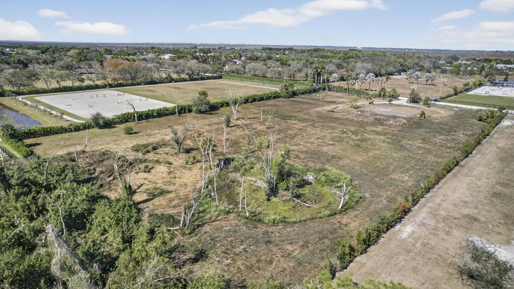 16296 Deer Path Lane Wellington, FL 33470