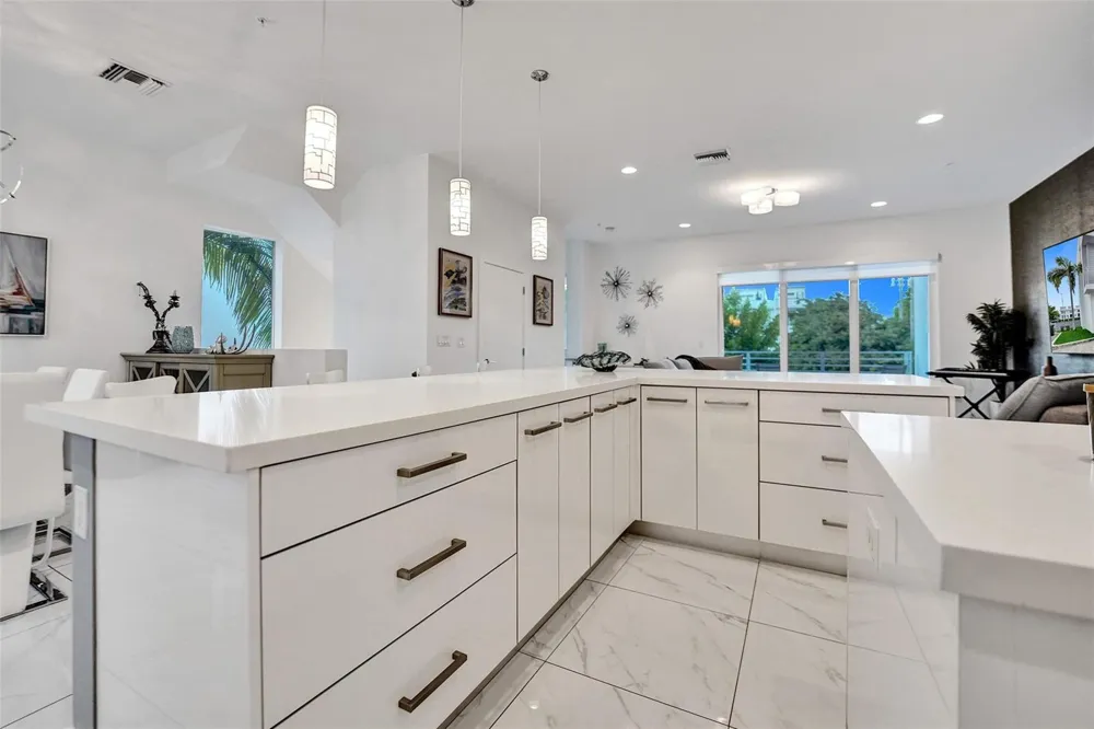 1371 Ocean Boulevard Pompano Beach, FL 33062