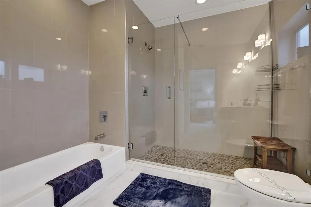 1371 Ocean Boulevard Pompano Beach, FL 33062
