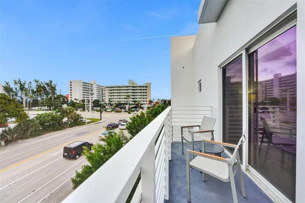 1371 Ocean Boulevard Pompano Beach, FL 33062