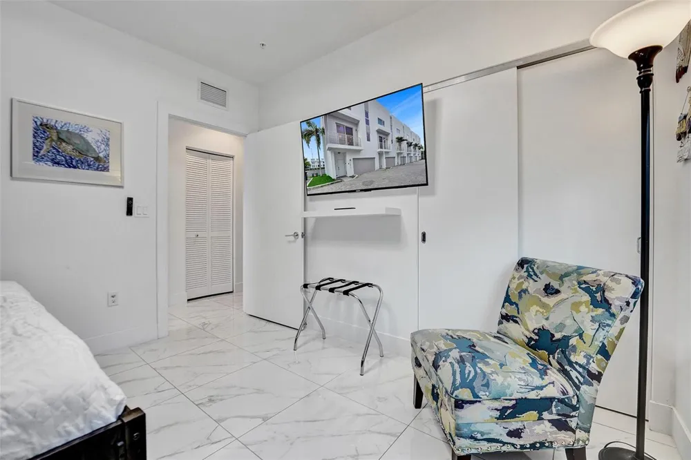 1371 Ocean Boulevard Pompano Beach, FL 33062
