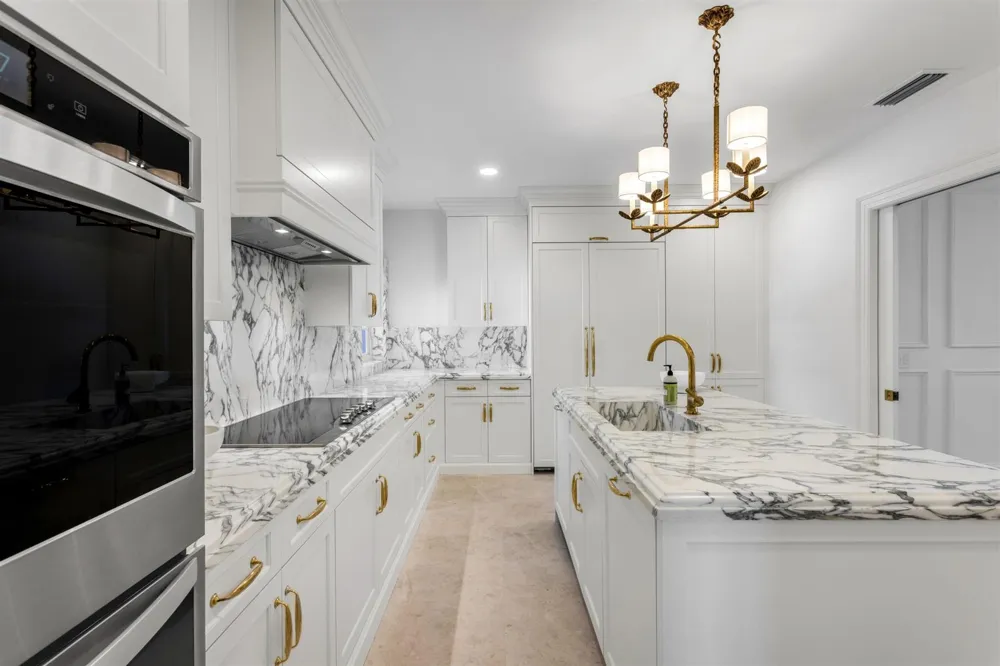 124 Woodbridge Road Palm Beach, FL 33480