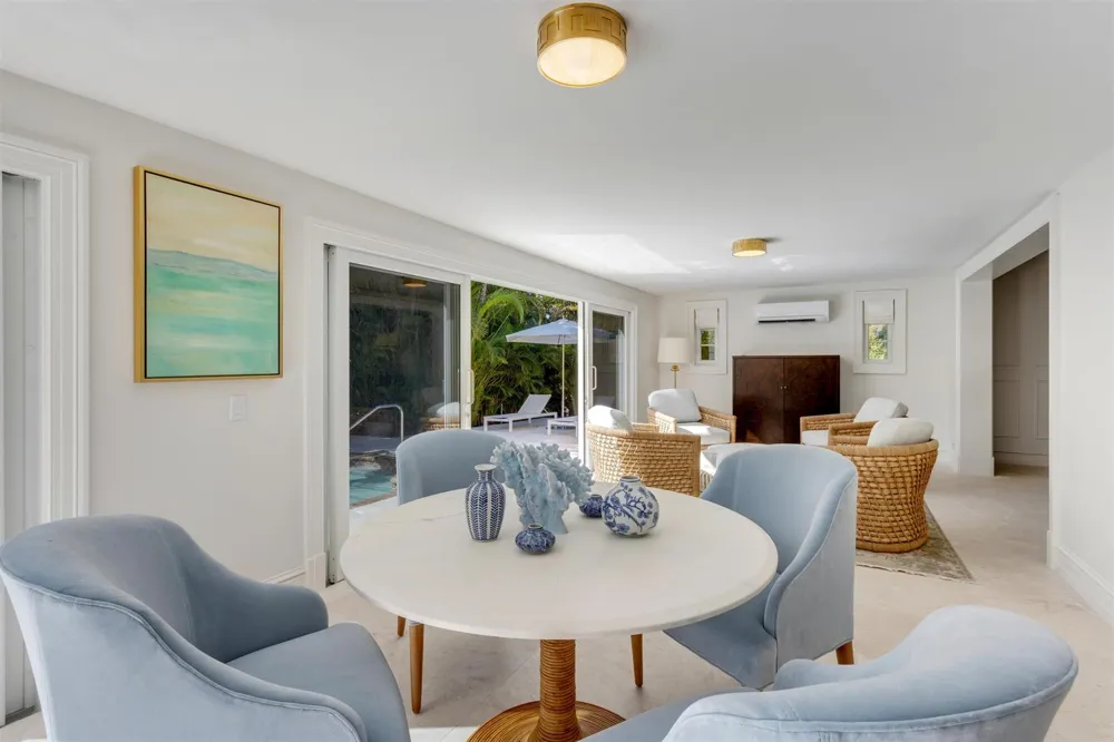 124 Woodbridge Road Palm Beach, FL 33480