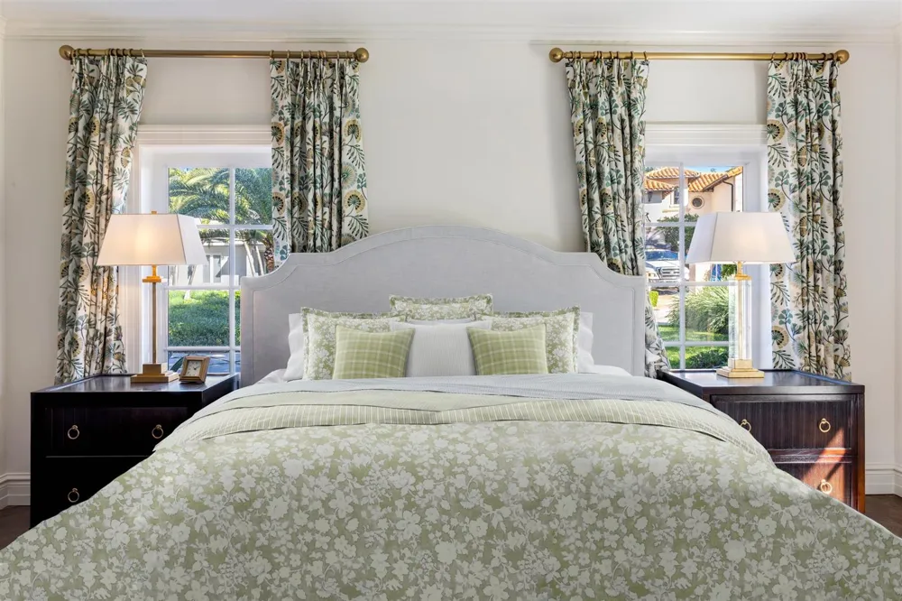 124 Woodbridge Road Palm Beach, FL 33480