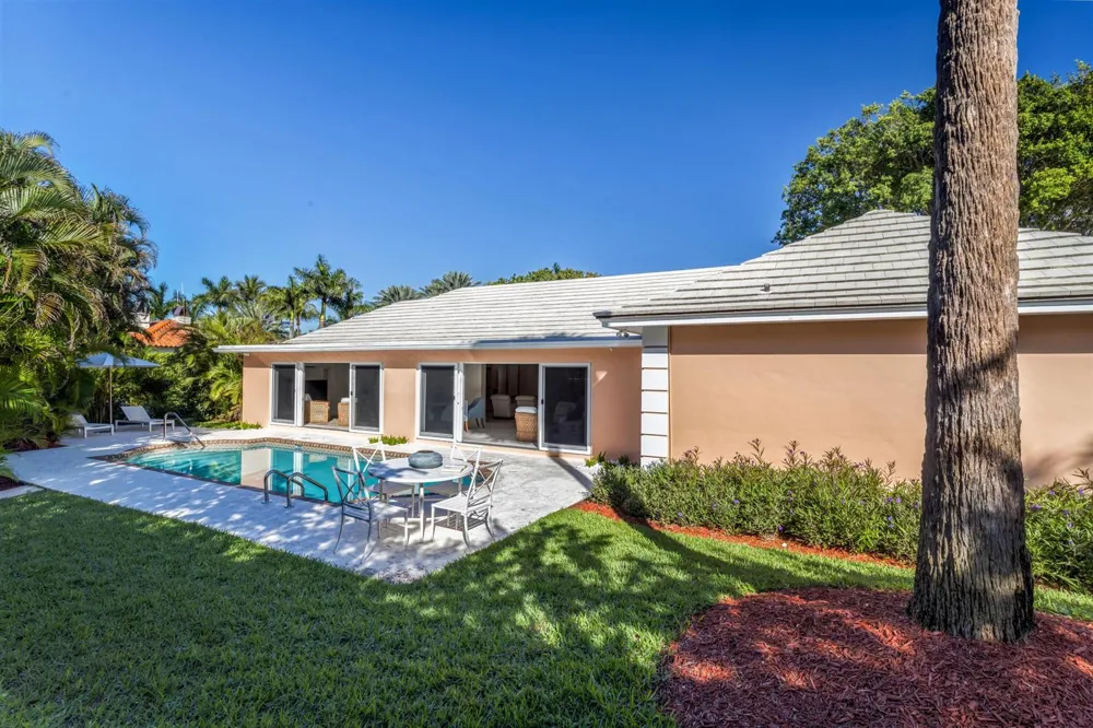 124 Woodbridge Road Palm Beach, FL 33480