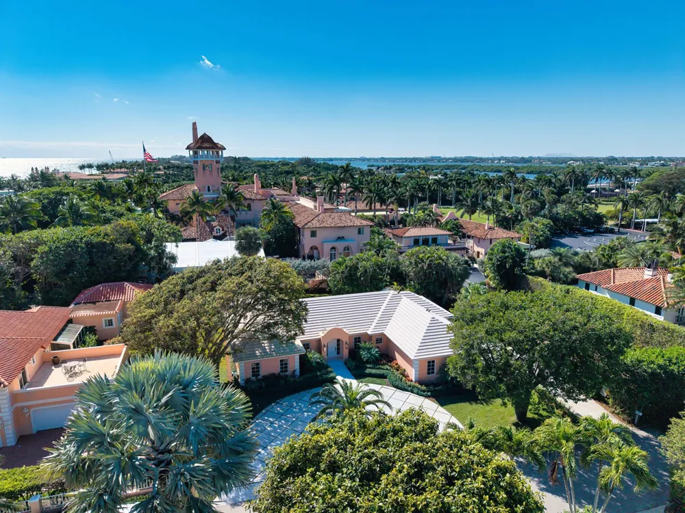 124 Woodbridge Road Palm Beach, FL 33480
