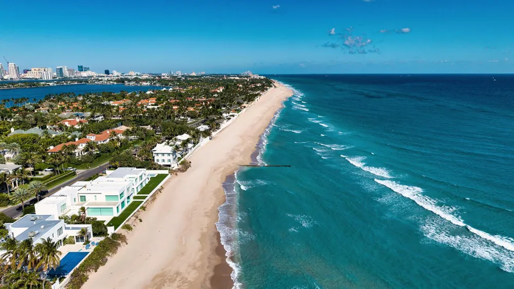 124 Woodbridge Road Palm Beach, FL 33480