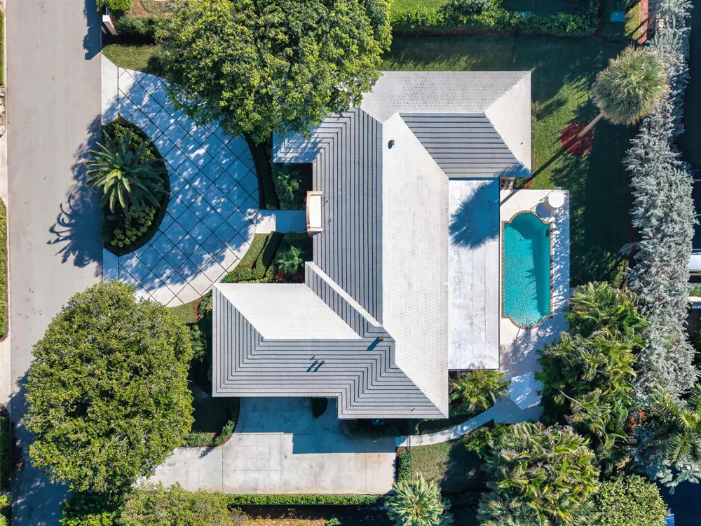 124 Woodbridge Road Palm Beach, FL 33480