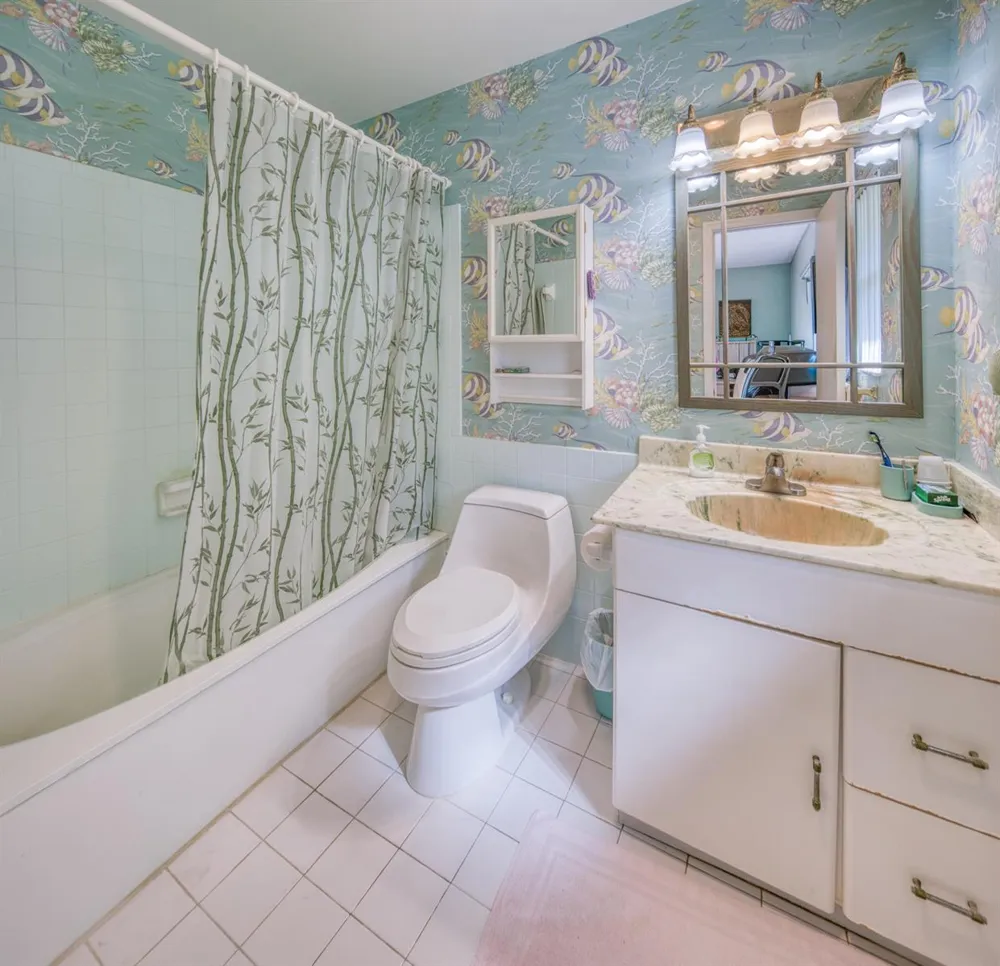 3601 S Ocean Boulevard #408 South Palm Beach, FL 33480