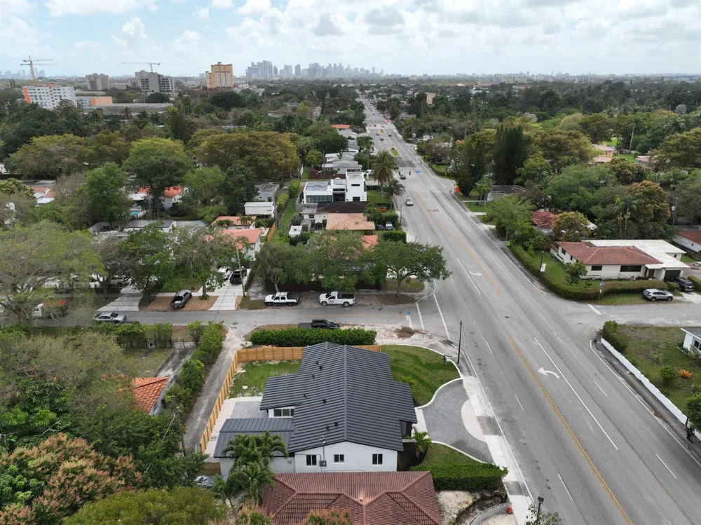 8801 Miami Avenue El Portal, FL 33150