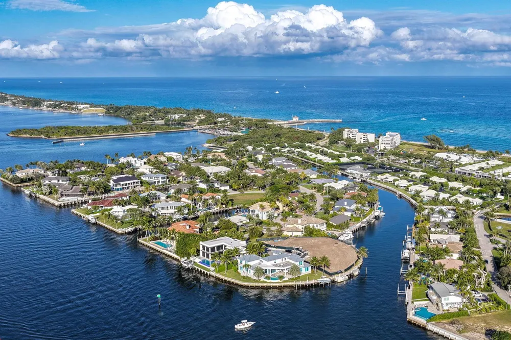 92 Island Drive S Ocean Ridge, FL 33435