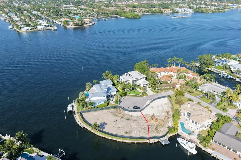92 Island Drive S Ocean Ridge, FL 33435