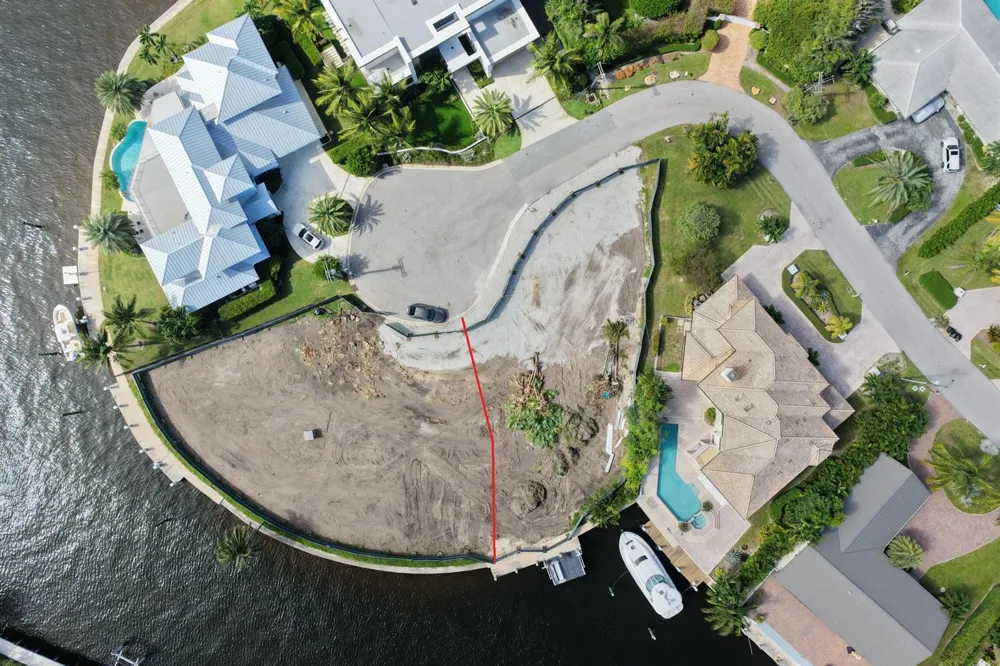 92 Island Drive S Ocean Ridge, FL 33435