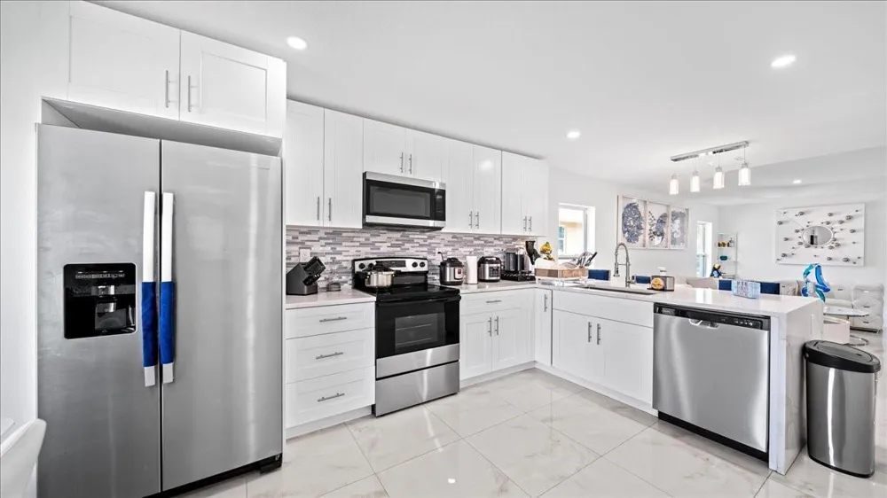 4317 Vicliff Road West Palm Beach, FL 33406