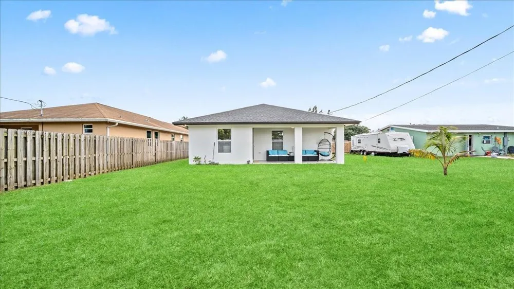 4317 Vicliff Road West Palm Beach, FL 33406