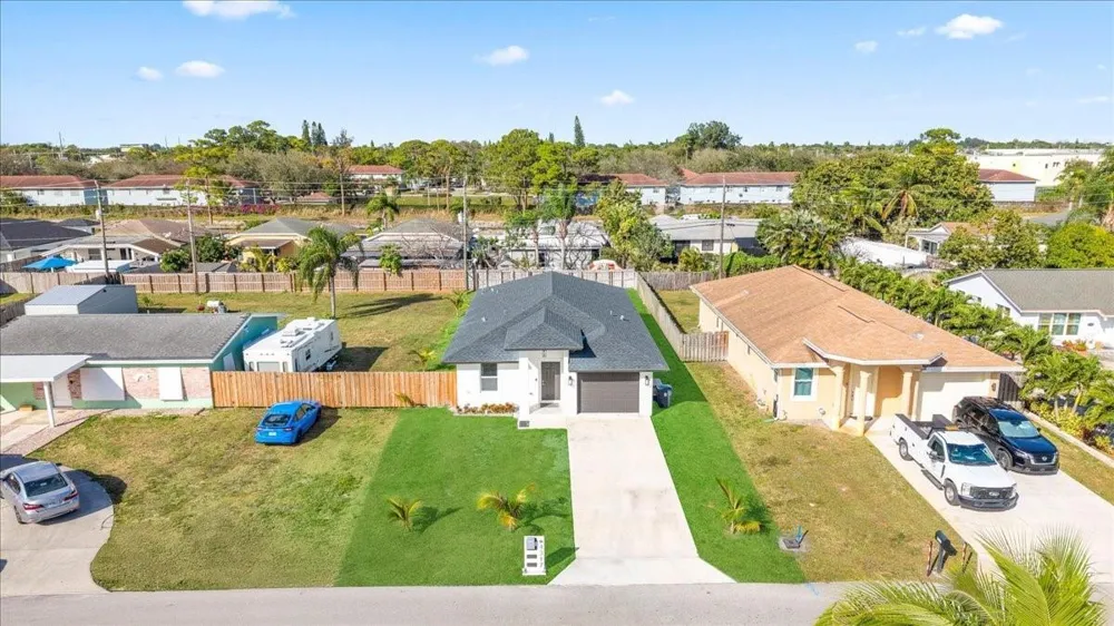 4317 Vicliff Road West Palm Beach, FL 33406