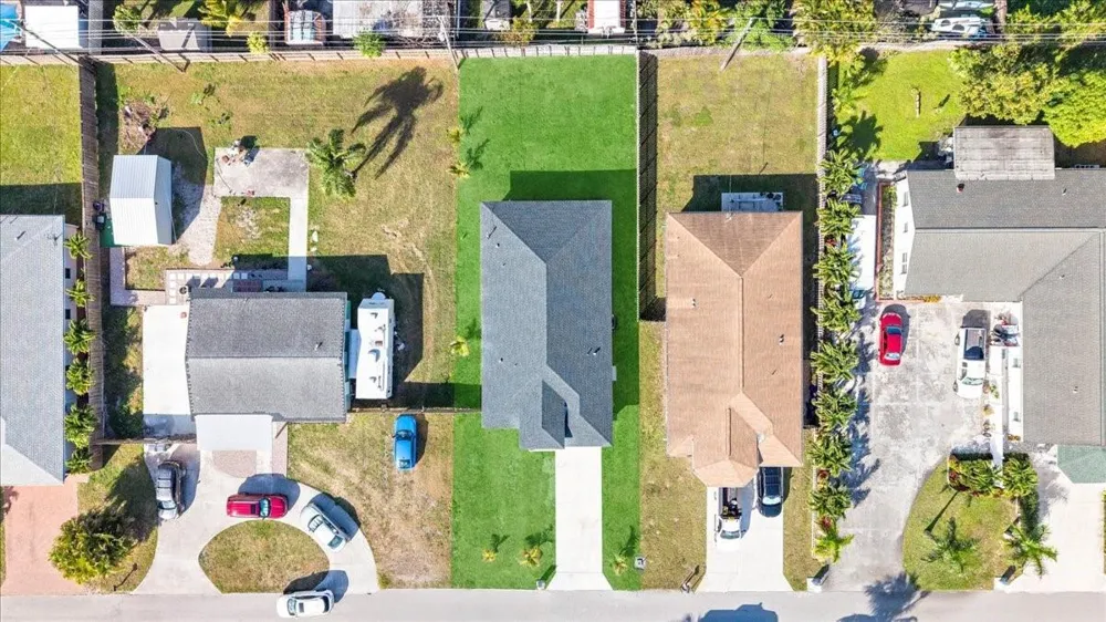4317 Vicliff Road West Palm Beach, FL 33406