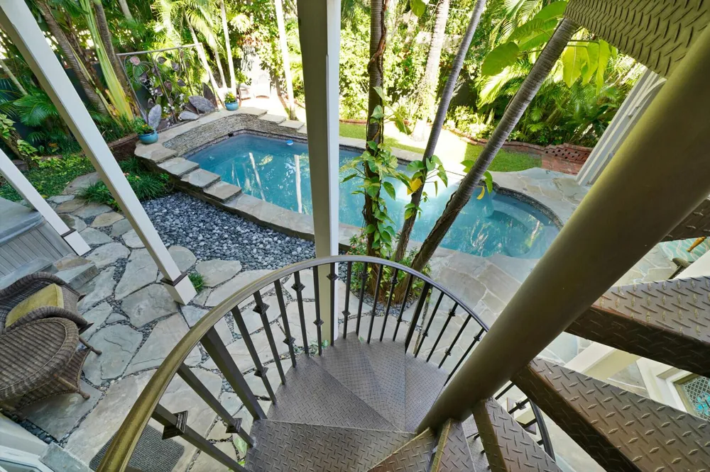 137 S Oak Street Lantana, FL 33462