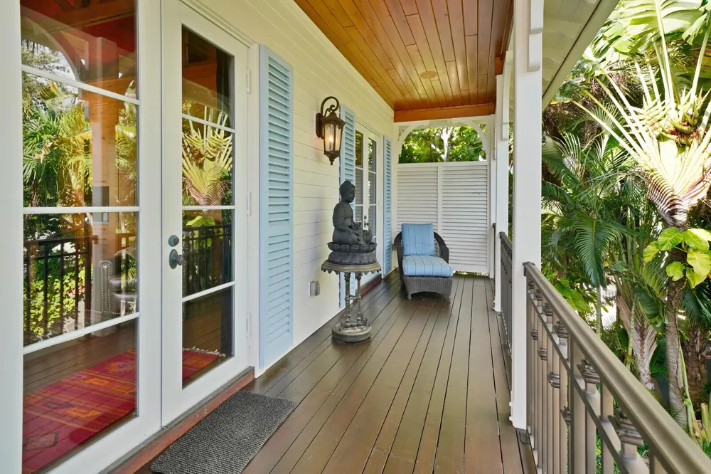 137 S Oak Street Lantana, FL 33462